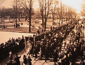 29-demonstration